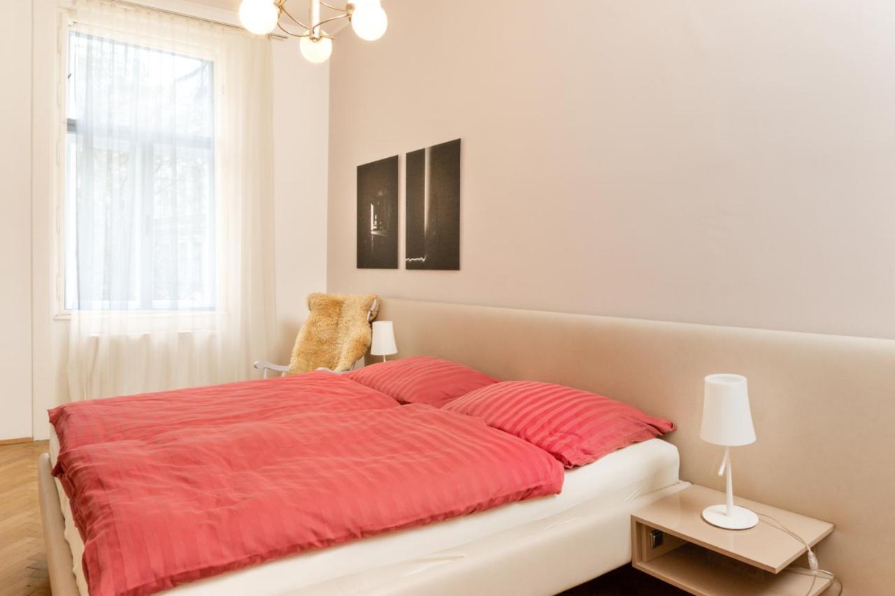 Apartments Fuchsthallergasse Відень Екстер'єр фото
